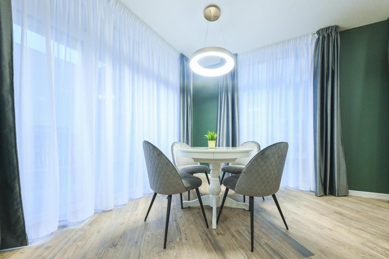 The Central Park Residence Cluj Napoca Bagian luar foto